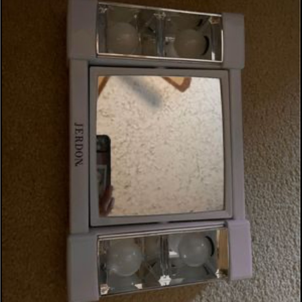 Make-up Mirror